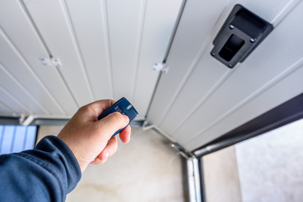 porte de garage en PVC